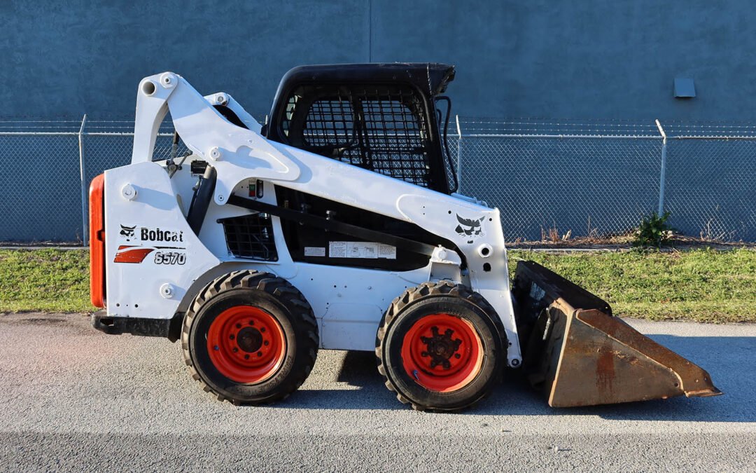 BOBCAT – COMPACT SKID STEER